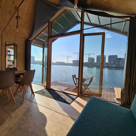 Wikkelboat Nr1 at Floating Rotterdam Rijnhaven Villa Eksteriør billede