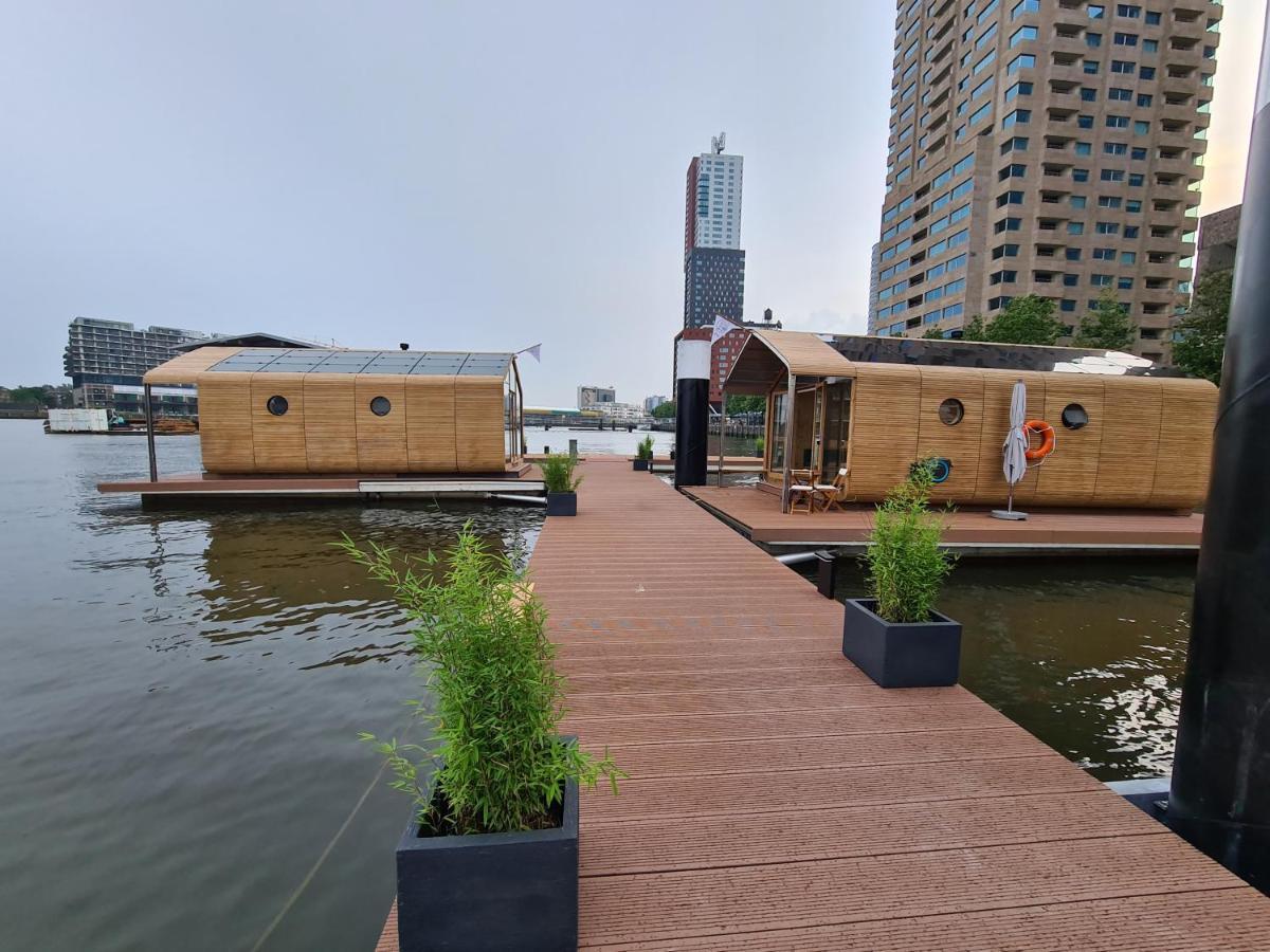 Wikkelboat Nr1 at Floating Rotterdam Rijnhaven Villa Eksteriør billede